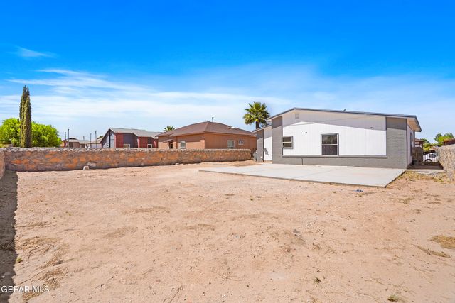 624 Villa Victoria Drive, Horizon City, TX 79928