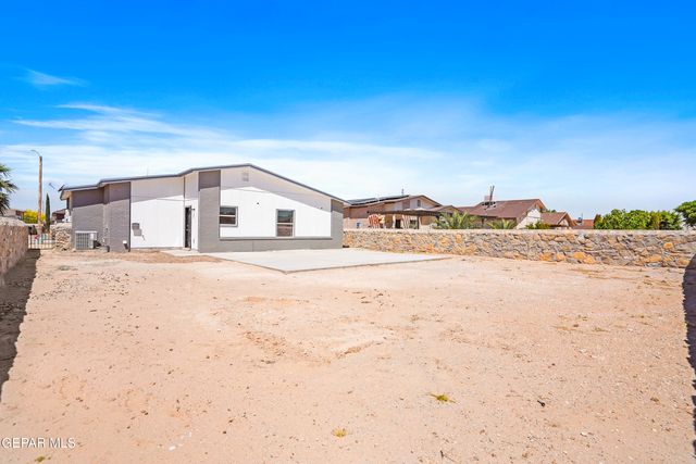 624 Villa Victoria Drive, Horizon City, TX 79928