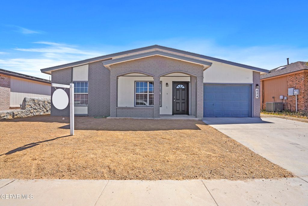 624 Villa Victoria Drive, Horizon City, TX 79928