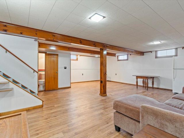 1013 10th Avenue NE, Brainerd, MN 56401