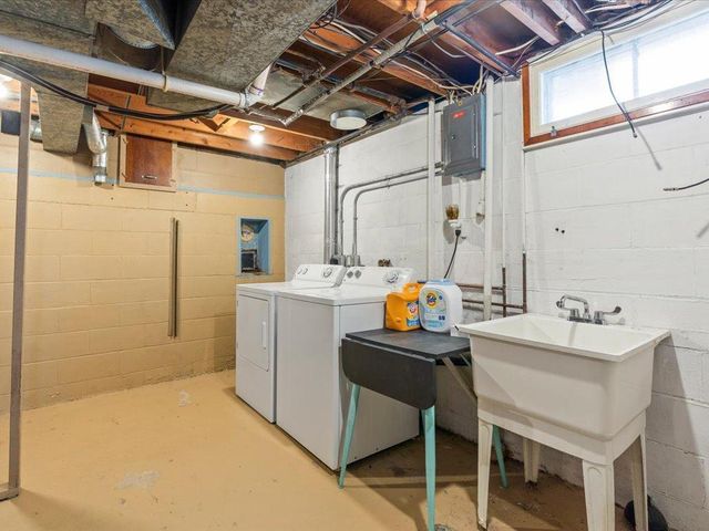 1013 10th Avenue NE, Brainerd, MN 56401