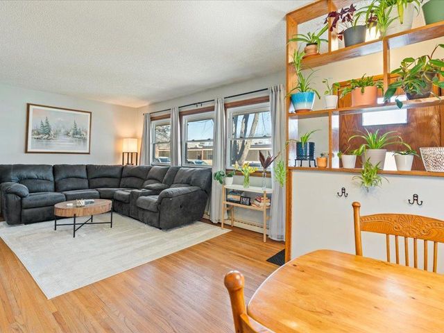 1013 10th Avenue NE, Brainerd, MN 56401