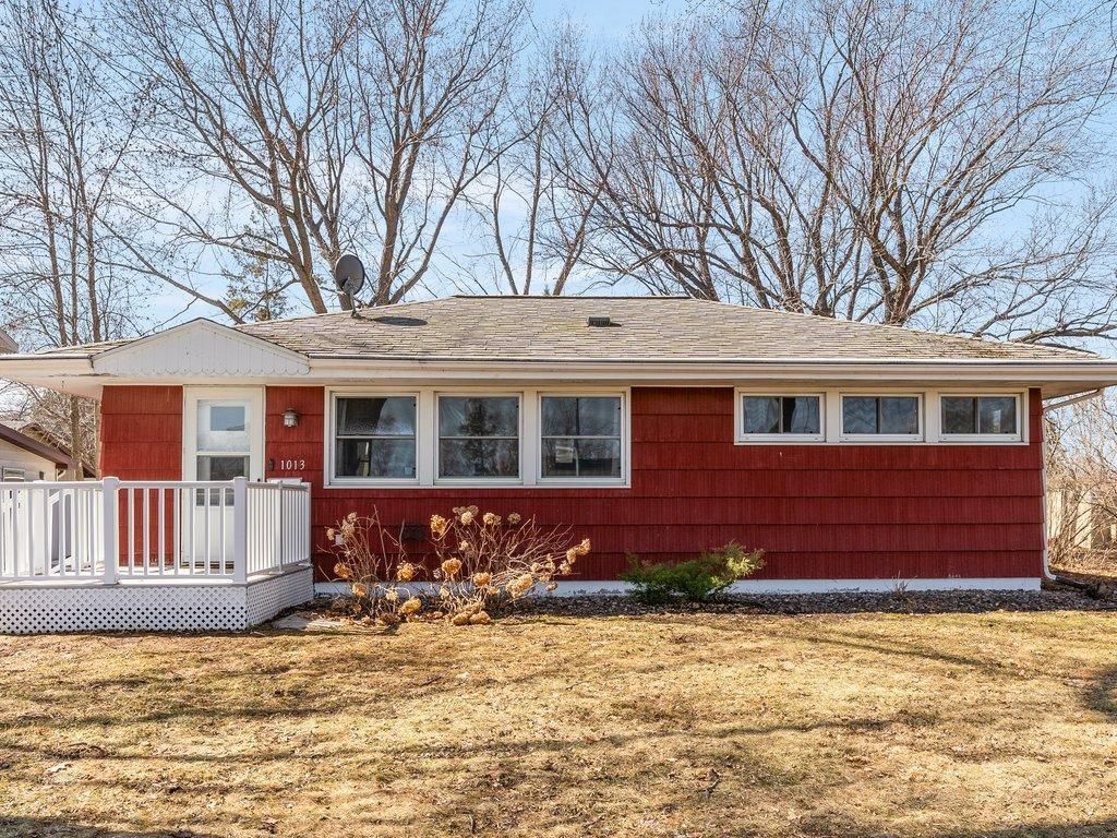 1013 10th Avenue NE, Brainerd, MN 56401