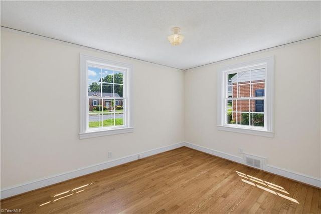 1008 W Northwood Street, Greensboro, NC 27408