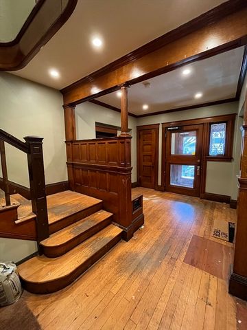 90 Lyndhurst Street 4, Boston, MA 02124