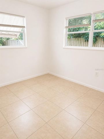 5411 70TH LANE N, St Petersburg, FL 33709