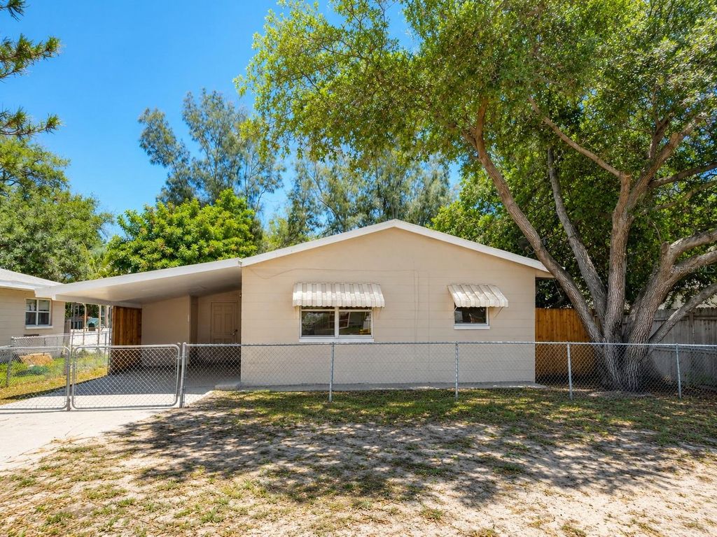 5411 70TH LANE N, St Petersburg, FL 33709