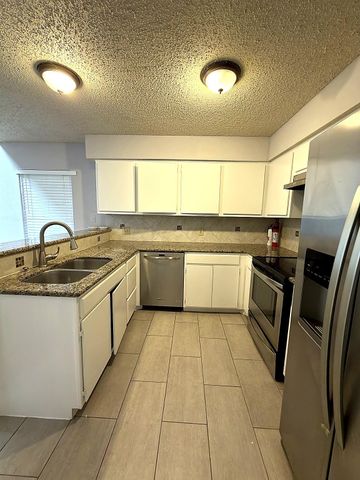 2510 Grants Lake Boulevard 93, Sugar Land, TX 77479