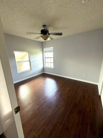 2510 Grants Lake Boulevard 93, Sugar Land, TX 77479