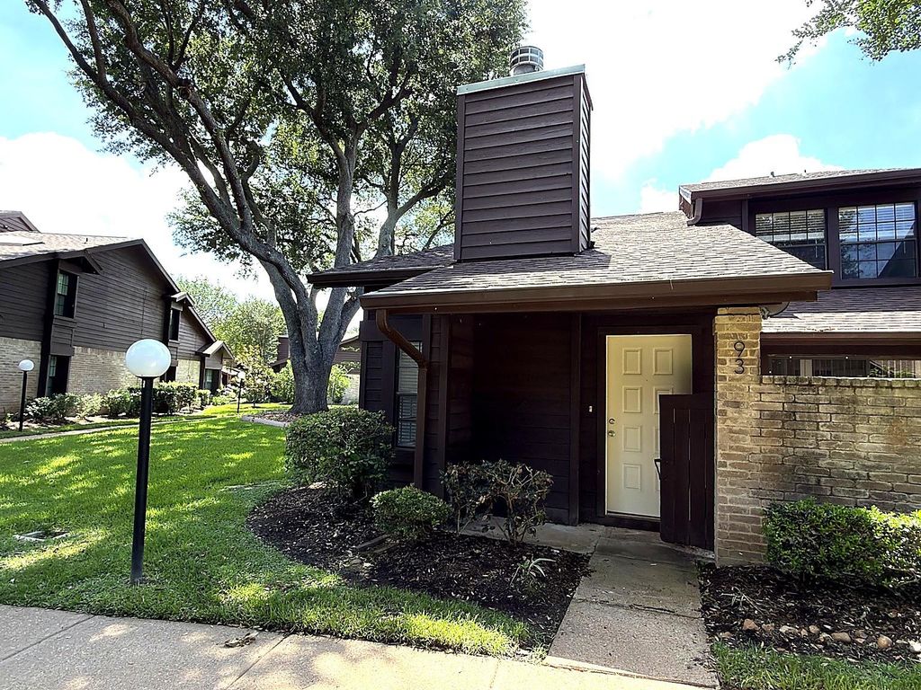 2510 Grants Lake Boulevard 93, Sugar Land, TX 77479