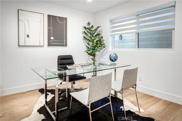 1567 Hi Point St, Los Angeles, CA 90035