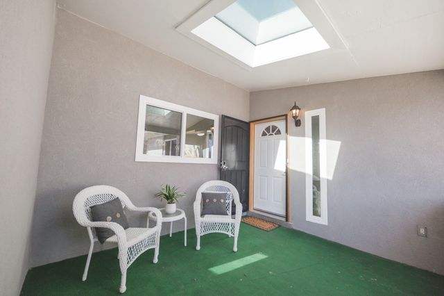 821 Muriel Street NE, Albuquerque, NM 87123