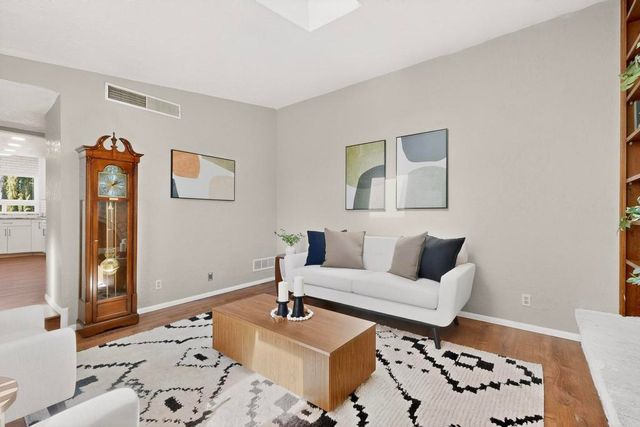 821 Muriel Street NE, Albuquerque, NM 87123