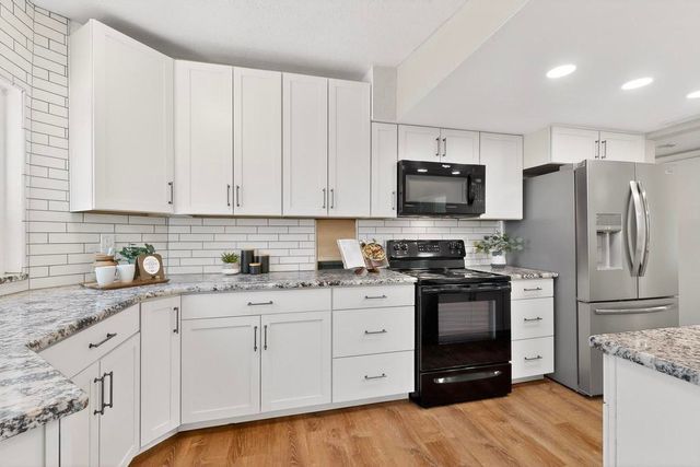 821 Muriel Street NE, Albuquerque, NM 87123