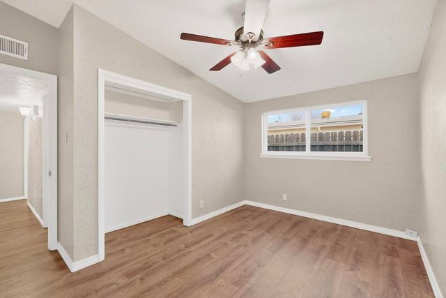 821 Muriel Street NE, Albuquerque, NM 87123