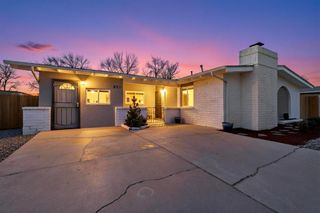 821 Muriel Street NE, Albuquerque, NM 87123