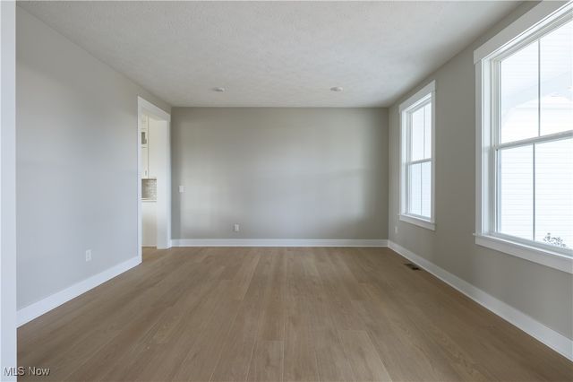 32584 Royal Troon Drive, Avon Lake, OH 44012