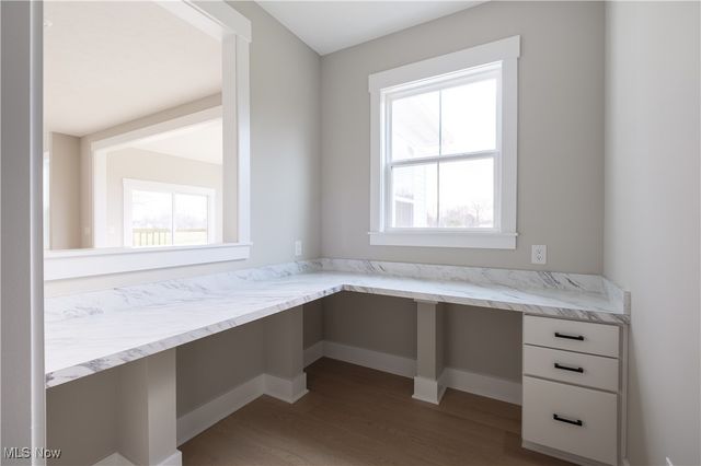 32584 Royal Troon Drive, Avon Lake, OH 44012