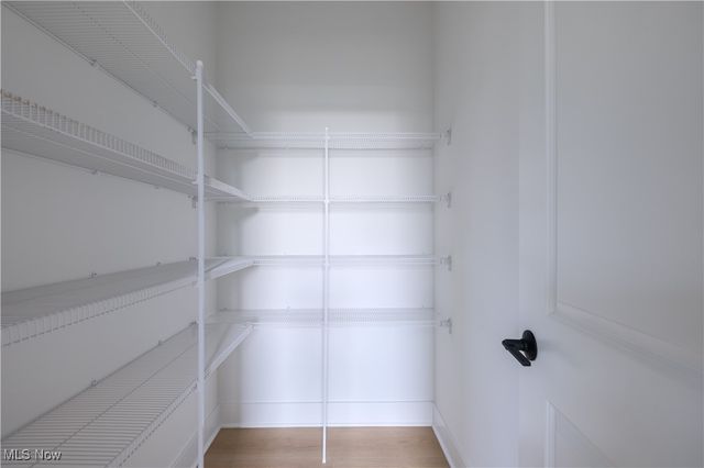 32584 Royal Troon Drive, Avon Lake, OH 44012