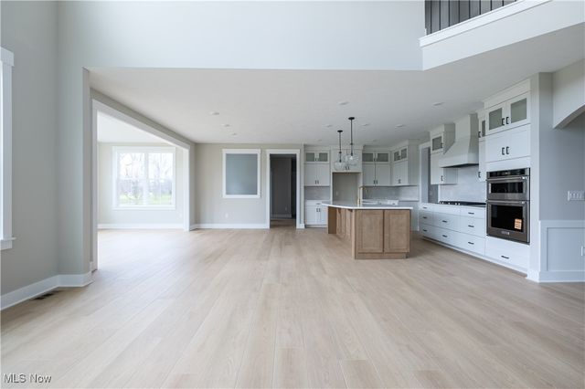 32584 Royal Troon Drive, Avon Lake, OH 44012