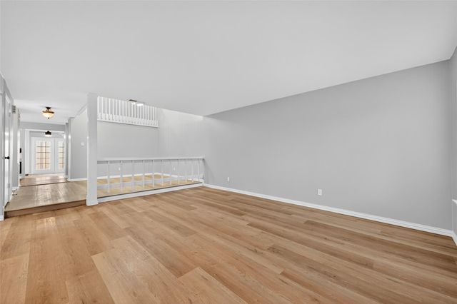 11504 Village Place Drive 107, Houston, TX 77077