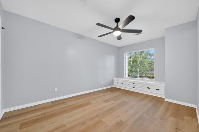 11504 Village Place Drive 107, Houston, TX 77077