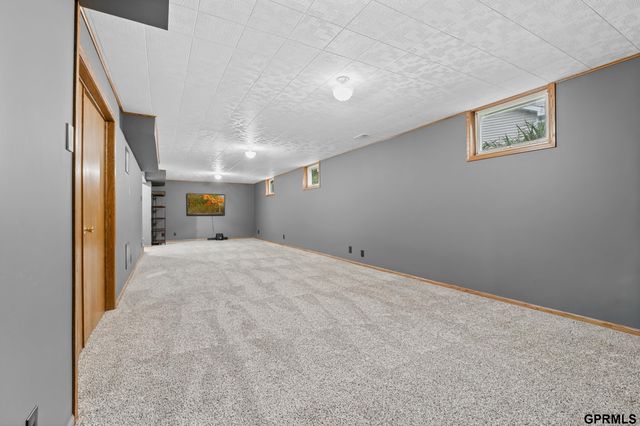 3024 Chisholm Place, Lincoln, NE 68516
