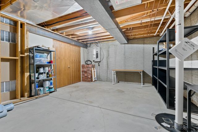 3024 Chisholm Place, Lincoln, NE 68516