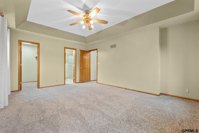 3024 Chisholm Place, Lincoln, NE 68516