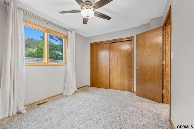 3024 Chisholm Place, Lincoln, NE 68516