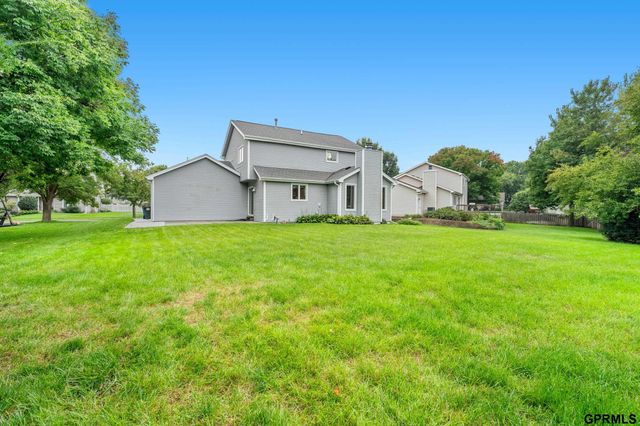3024 Chisholm Place, Lincoln, NE 68516