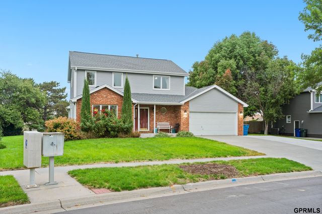 3024 Chisholm Place, Lincoln, NE 68516