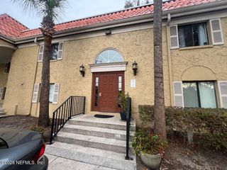5811 ATLANTIC Boulevard 10, Jacksonville, FL 32207