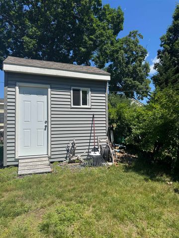 4 Manorcrest Drive, Nashua, NH 03062