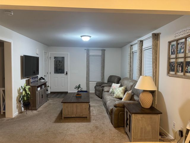 4 Manorcrest Drive, Nashua, NH 03062