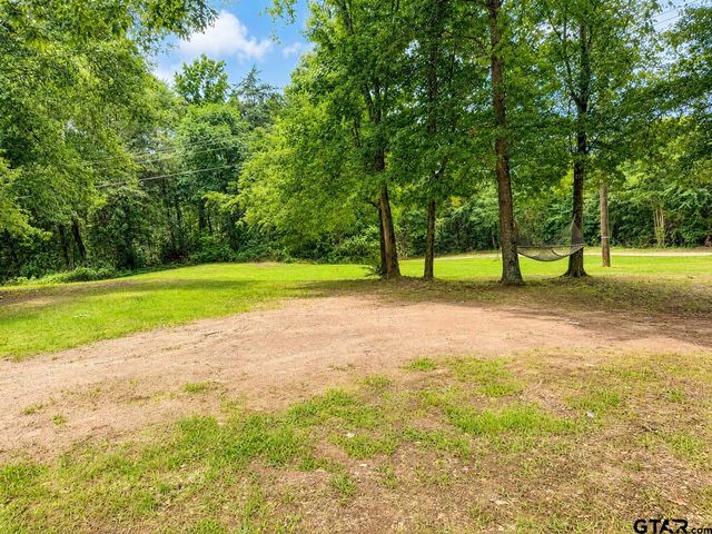 2566 CR 2212, Pittsburg, TX 75686