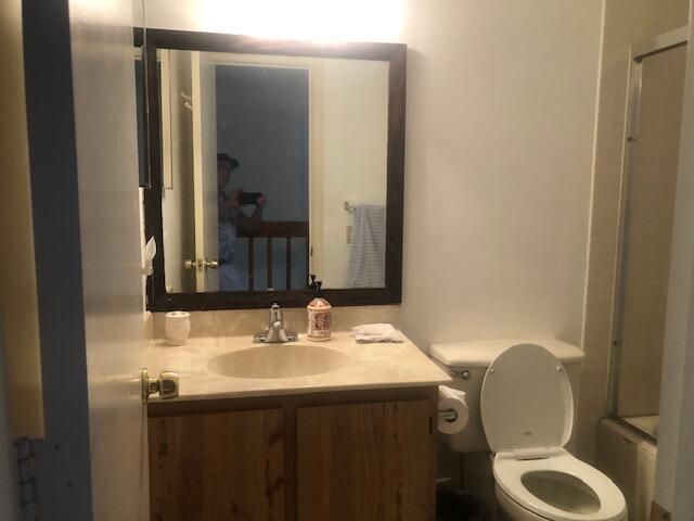 22065 Las Brisas Circle 401, Boca Raton, FL 33433