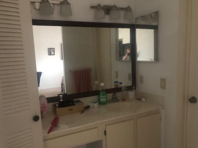 22065 Las Brisas Circle 401, Boca Raton, FL 33433