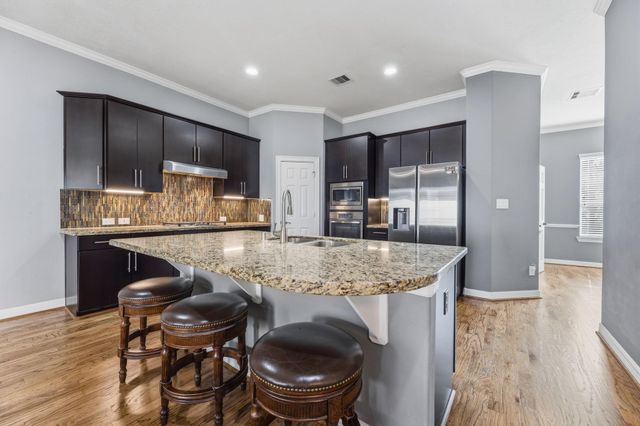 2847 Kings Retreat, Kingwood, TX 77345