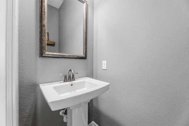2847 Kings Retreat, Kingwood, TX 77345