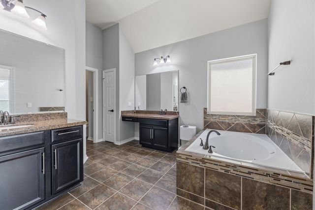 2847 Kings Retreat, Kingwood, TX 77345