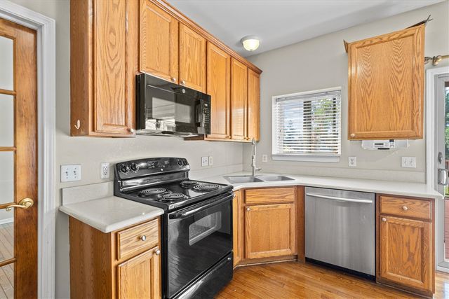 2948 Mystic Drive, Ann Arbor, MI 48103