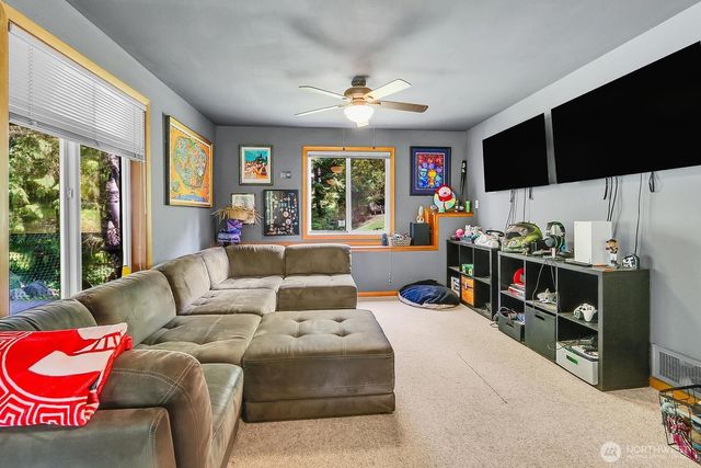 6807 156th Street NW, Stanwood, WA 98292