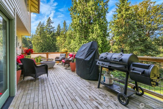 6807 156th Street NW, Stanwood, WA 98292