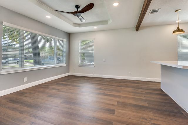 711 Winston Street, Dallas, TX 75208