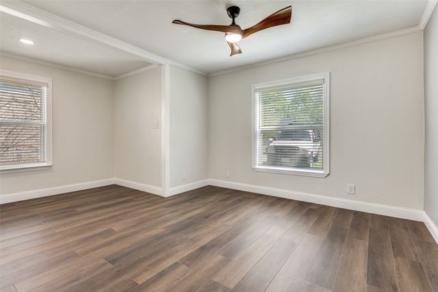 711 Winston Street, Dallas, TX 75208