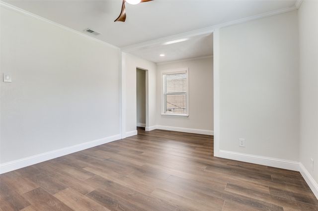 711 Winston Street, Dallas, TX 75208