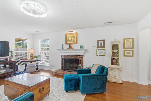 434 Wade Road SE, Owens Cross Roads, AL 35763