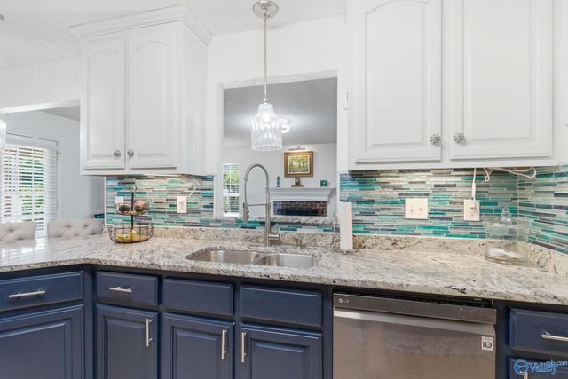 434 Wade Road SE, Owens Cross Roads, AL 35763