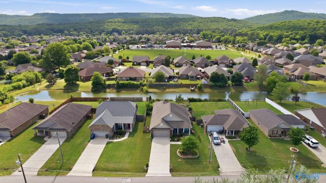 434 Wade Road SE, Owens Cross Roads, AL 35763